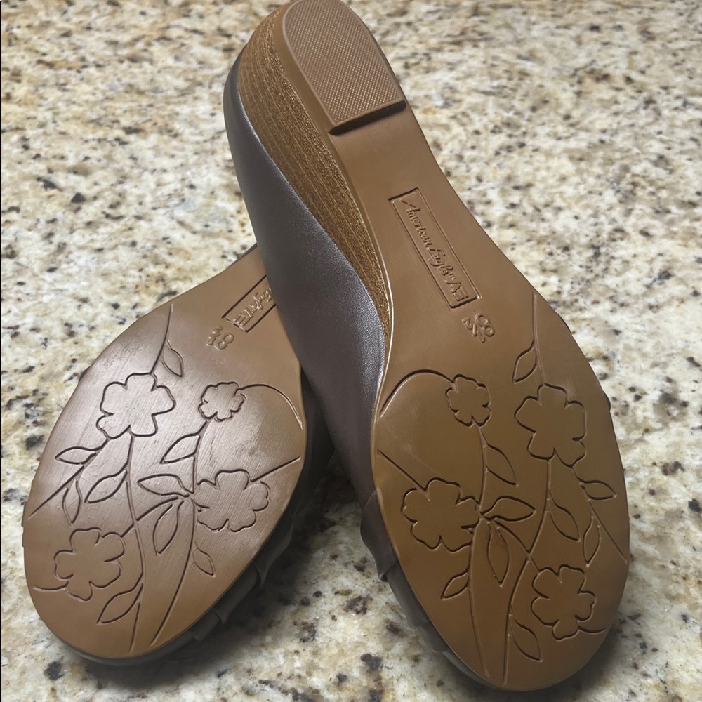 American Eagle Outfitters Women's Brown Loafers - Picture 7 of 9